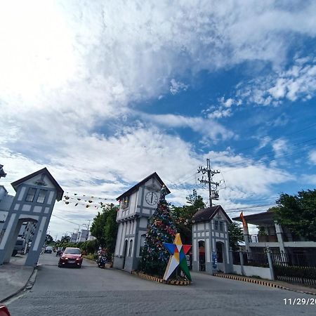 Mamby Gray'S Place Balcony, Karaoke ,Wifi,Netflix &Kitchen Imus Luaran gambar