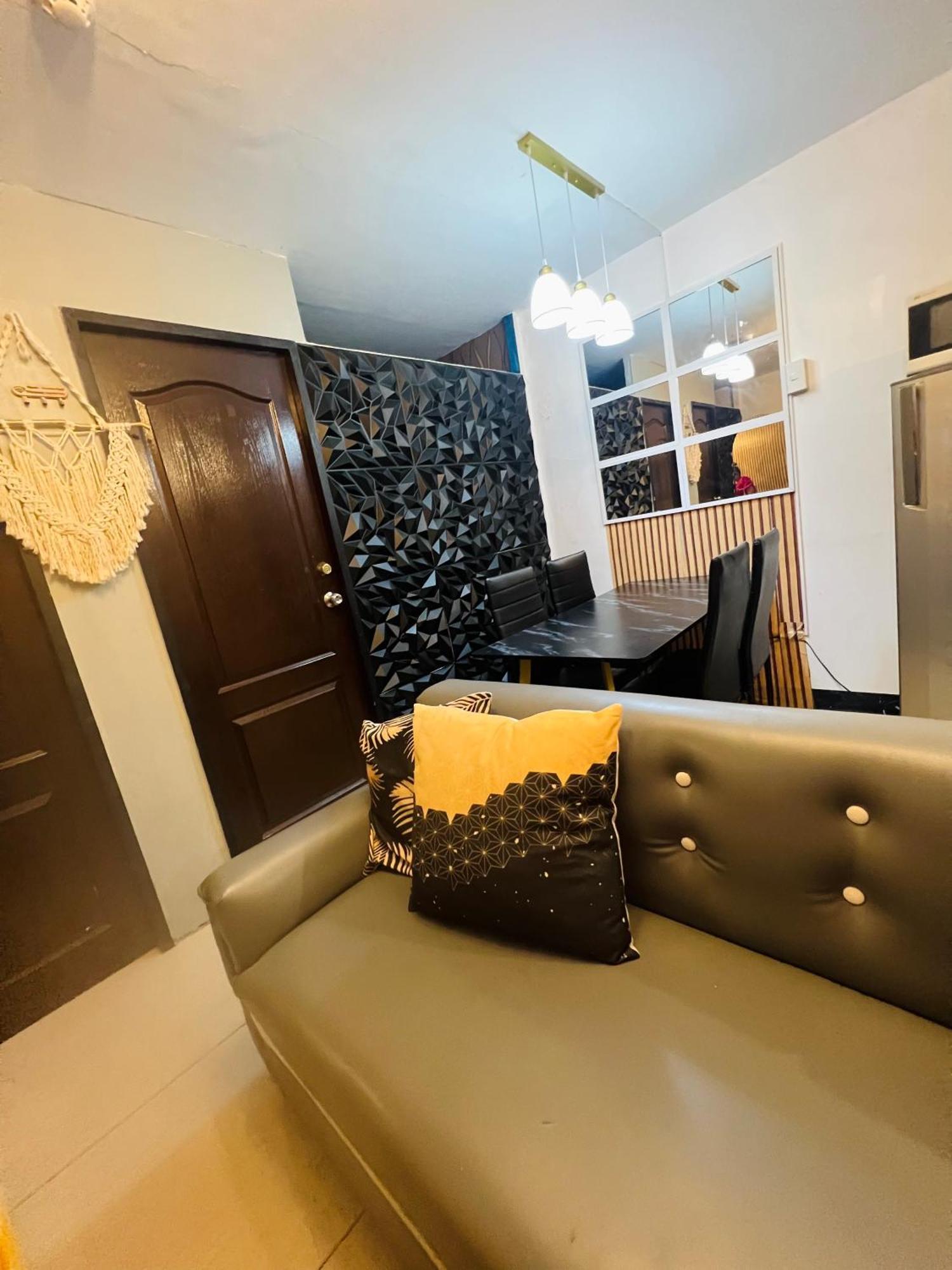 Mamby Gray'S Place Balcony, Karaoke ,Wifi,Netflix &Kitchen Imus Luaran gambar